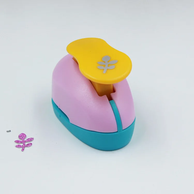 6 Цветок фурадор 5/8 ''1,5 см diy бумажная резка Производитель пены перфоратор Скрапбукинг экономия труда для детей Дырокол - Цвет: 6