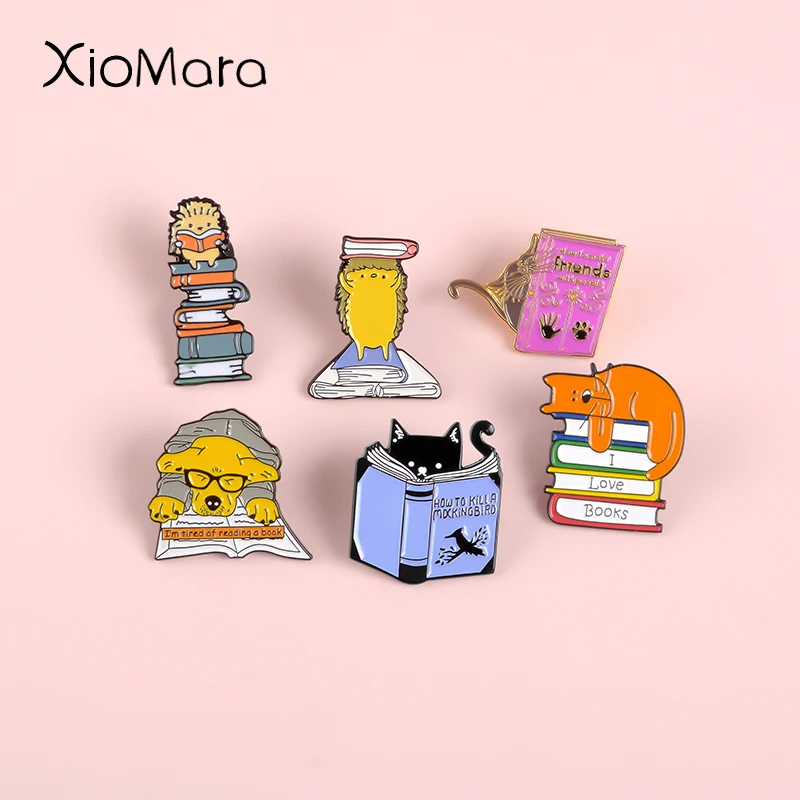 Животные и книги, эмалированные булавки, мультяшный Кот, ежик, собака, книги для чтения, броши для любителей книг, Книжный червь, значки нагрудные знаки
