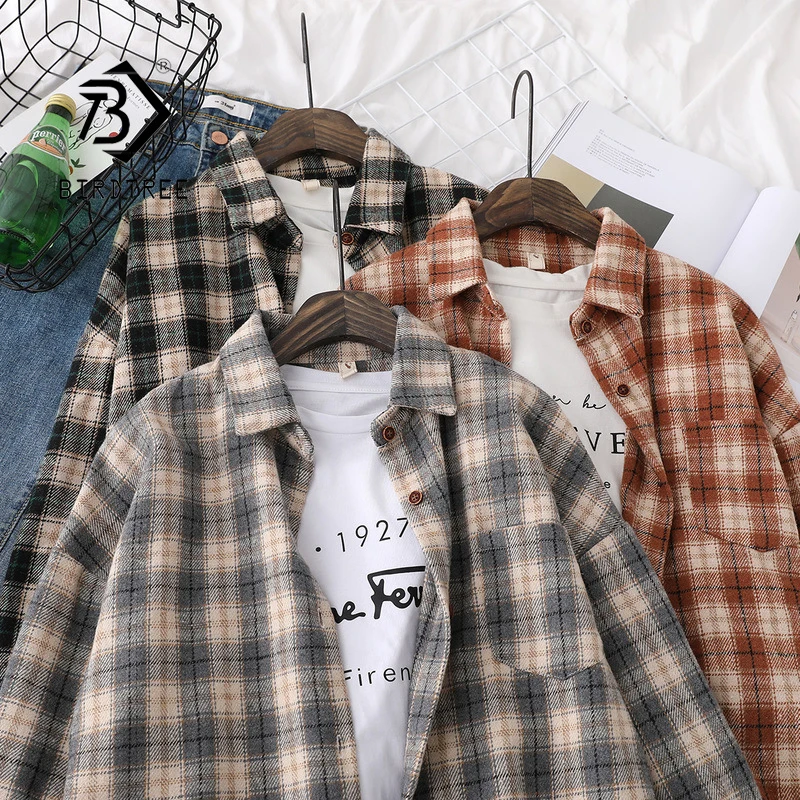 

New Women Plaid Full Sleeve Thick Woolen Shirt Jacket Warm Winter Vintage Oversize Tops Stylish Girl Spring Outwear T0N432T