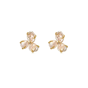 

Original Designer Premium Petal Freshwater Pearl Flower Shape Ear Stud Ear Stud Earrings Female