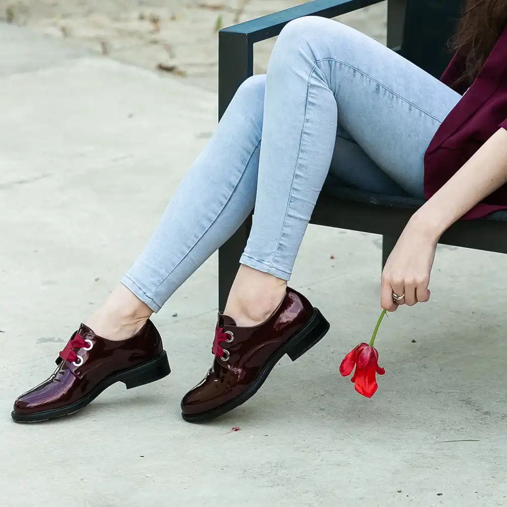 red oxford shoes ladies