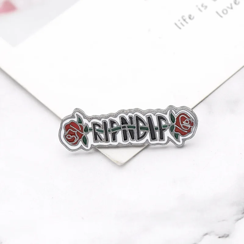 11028507989_1903127858