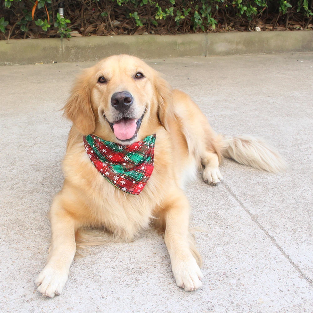 Adjustable Christmas Pet Dog Bandana Santa Snowman Tree Bibs Saliva Towel Scarf Neckerchief Christmas supplies