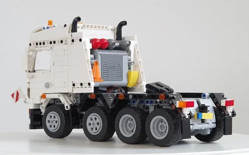 MOC 17197 8x4 Heavy duty truck Remote Control by Ivan M