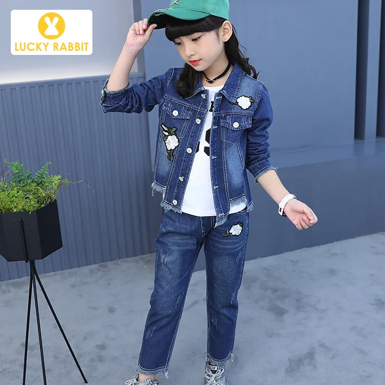 Girls Modern Denim Kids Cowgirl Outfit Embroidered Flower Matching Two Piece Denim Jacket And Jeans Outfit