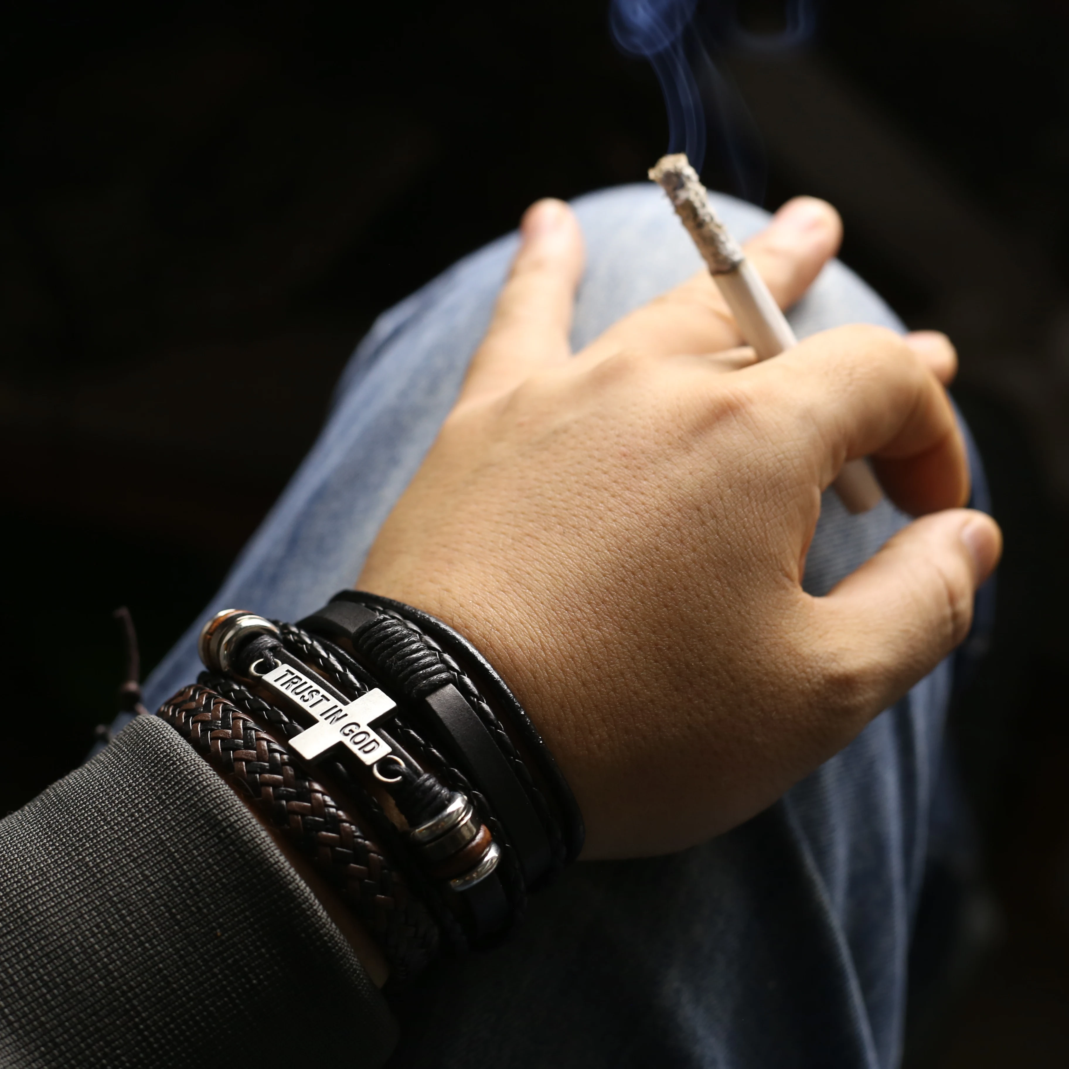 Leather Bracelets 3 Pcs/Set Men Bangles For Women Wood Beads Feather TRUST IN GOD Cross Charm Homme Gift Jewelry Freely Shipping bracelet jewelry