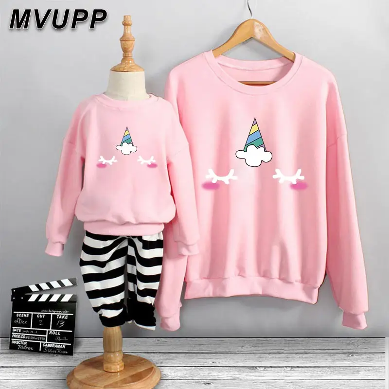 MVUPP/топы Розовые рождественские Семейные свитшоты Зимние для мамы и дочки Модные