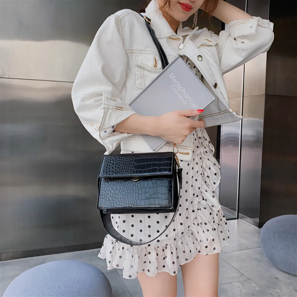 LJF90524139_0207508442072216951