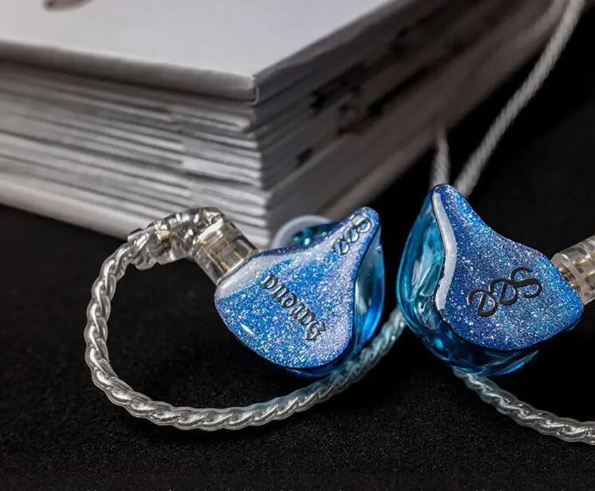 Fidue A81 Noise Isolating High Fidelity HiFi Audiophile IEMs Inner Ear Earphones