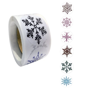 

200Pcs/Roll 6 Pattern Snowflake Pattern Christmas Gift Decoration Sticker Package Stationery Stickers Decorations Seal Labels