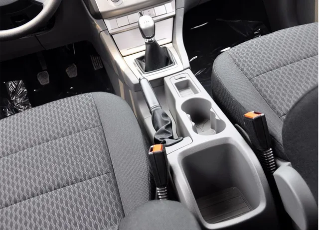 vidaXL Auto-Armlehne Geeignet für Ford Focus (2005-2011)