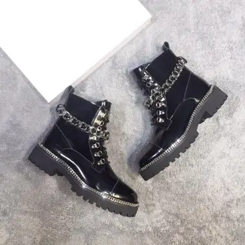 

Round Patent Toe Leather Metal Chain Decor Women Short Boots Winter Wool Martin Boots Sliver New Luxury Brand Designer New Boots