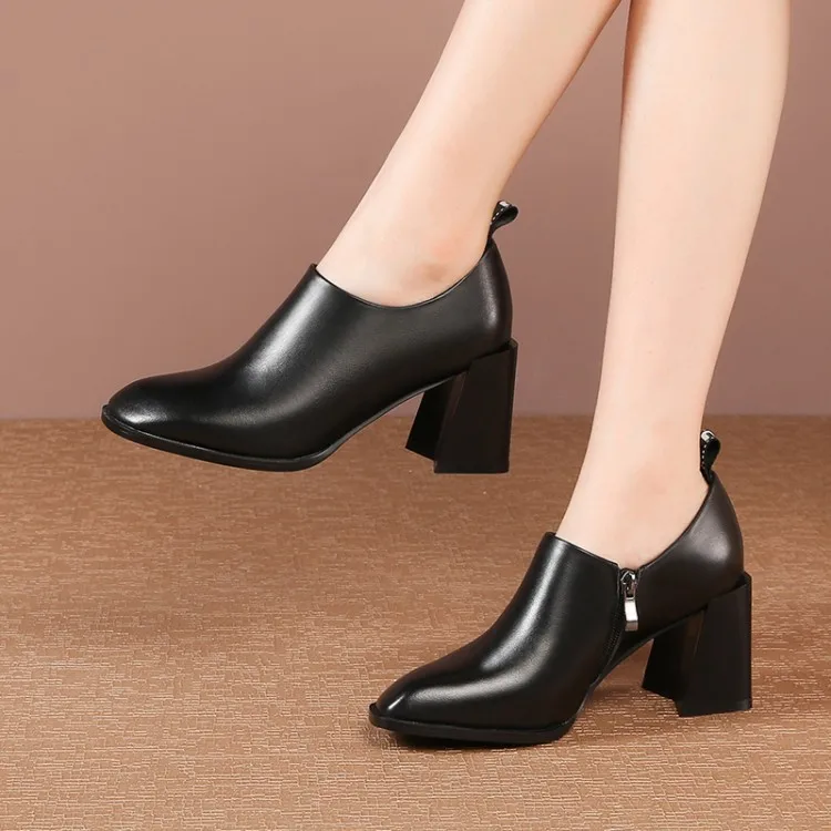 

Autumn & Winter New Style Fashion Full-grain Leather Women's Deep Mouth Fashion Shoes Chunky Semi-high Heeled Side Zipper