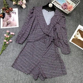 

[EWQ] 2020 Spring Summer New Arrivals Three Quarter Sleeve V-neck High Waist Print Pattern Loose Was Thin Women Playsuits AW634
