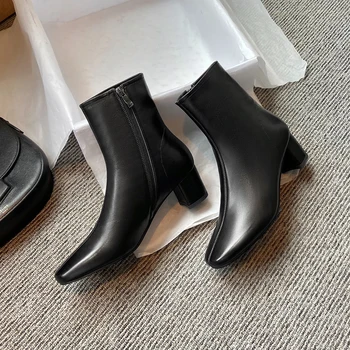 

Women Ankle Boots Shoes Square Toe Chunky Heels Short Boots Zip High Heel Lady Boots Autumn Winter Black White Size 43