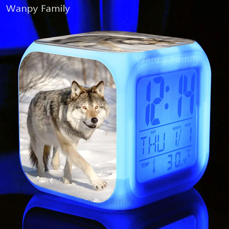Красный Arctic Wolf Будильник 7 цветов светодиодный светящийся электронный часы для детской комнаты Многофункциональный Цвет Изменение цифровой будильник - Цвет: Красный