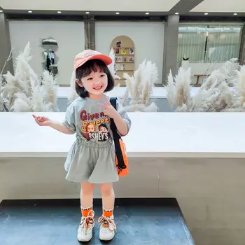 

2-7 years old children's clothing spring and summer new two-piece gray printed top + pants casual casual little girl suit