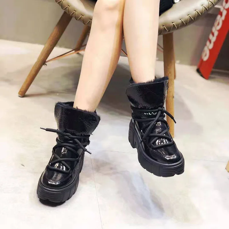 European Trendy Women Snow Boots Winter Platform Shoes Ankle Boots For Women Non-slip Keep Warm Natural Fur Women Sneakers