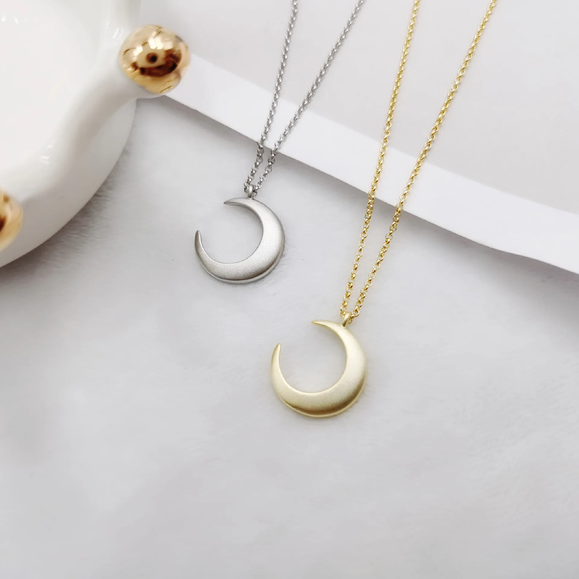 S925 Sterling Silver Necklace Women's Simple Sandblasted Crescent Clavicle Chain Ins Cute Neck Birthday Party Gift | Украшения и