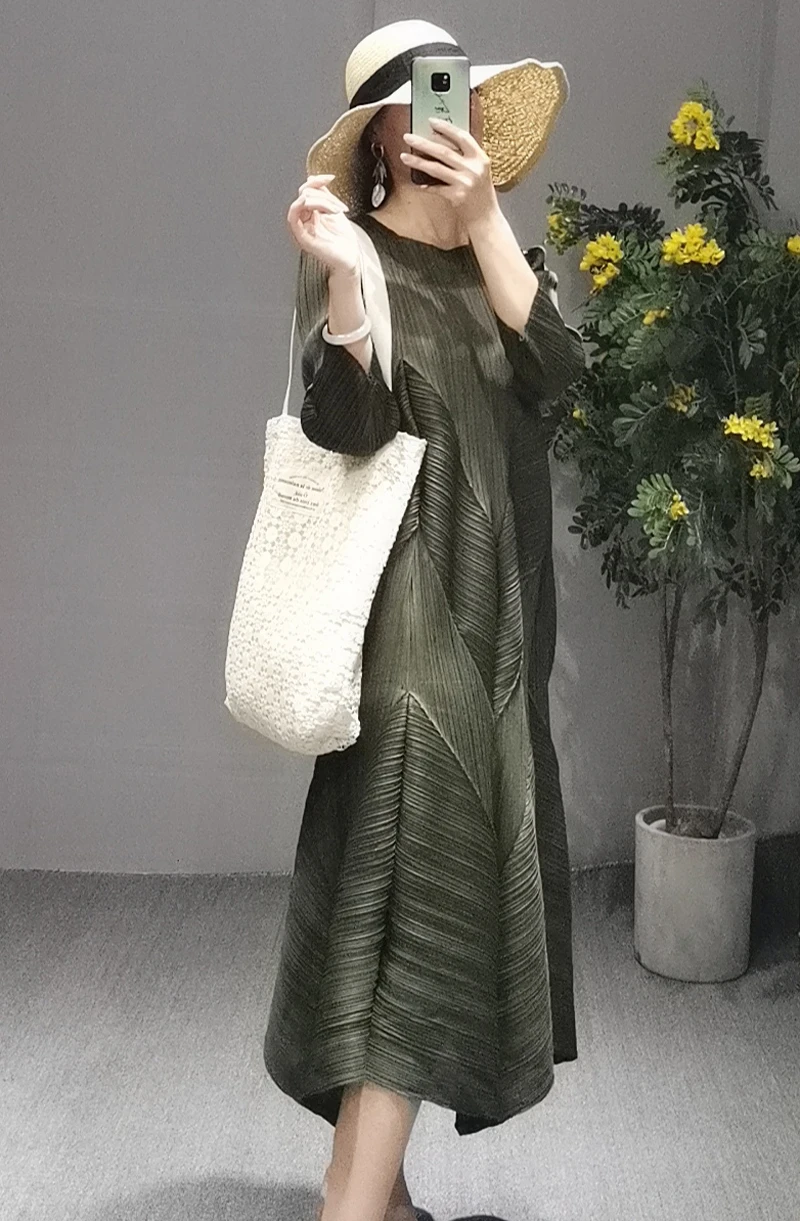Changpleat осенние новые женские платья Miyak плиссированные модные однотонные 3/4 рукава свободные большой размер, эластичный пояс женское платье