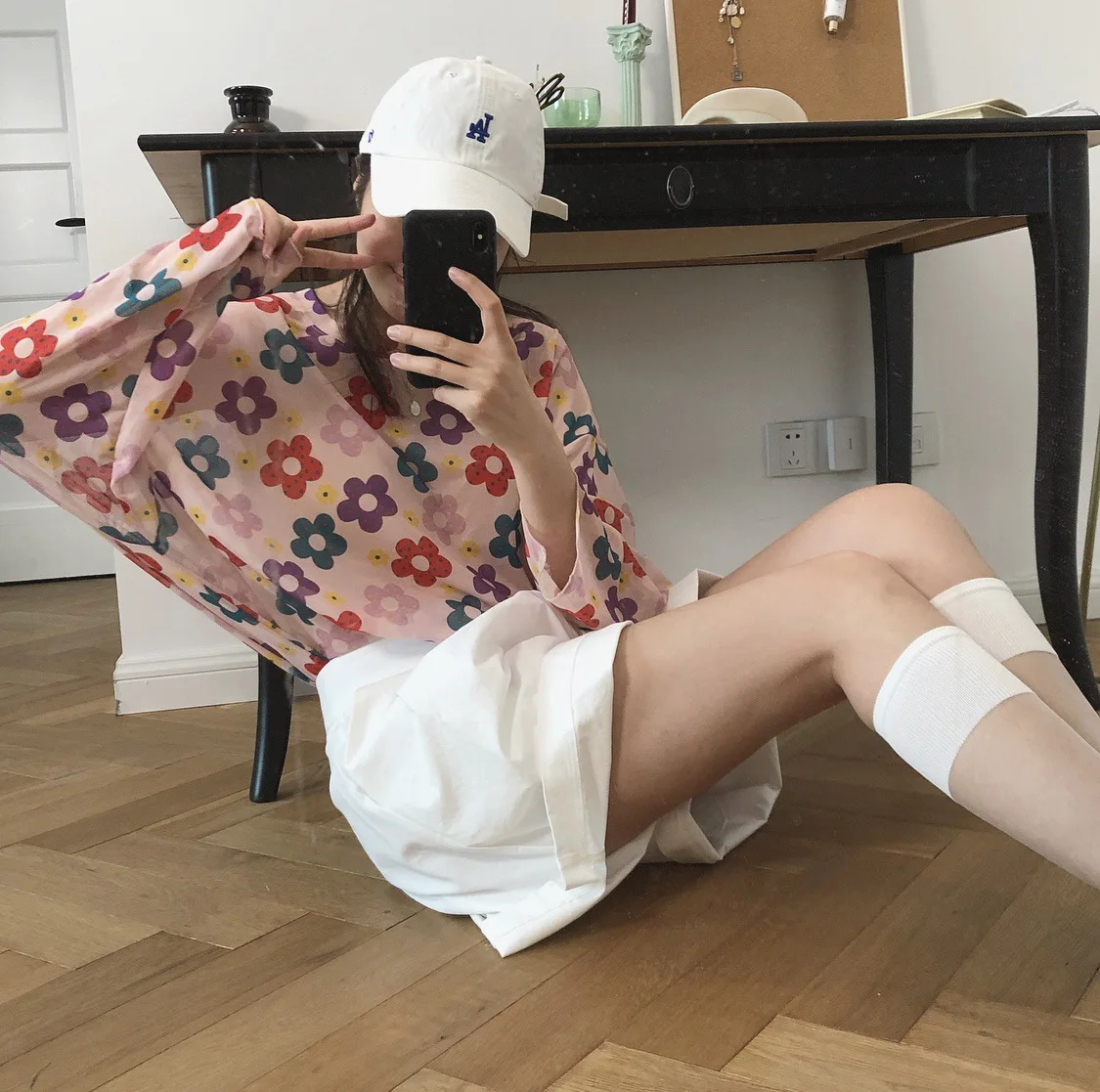 Новые корейские женские шорты Лето 2019 белые с высокой талией свободные широкие повседневные шаровары облегающие шорты для женщин