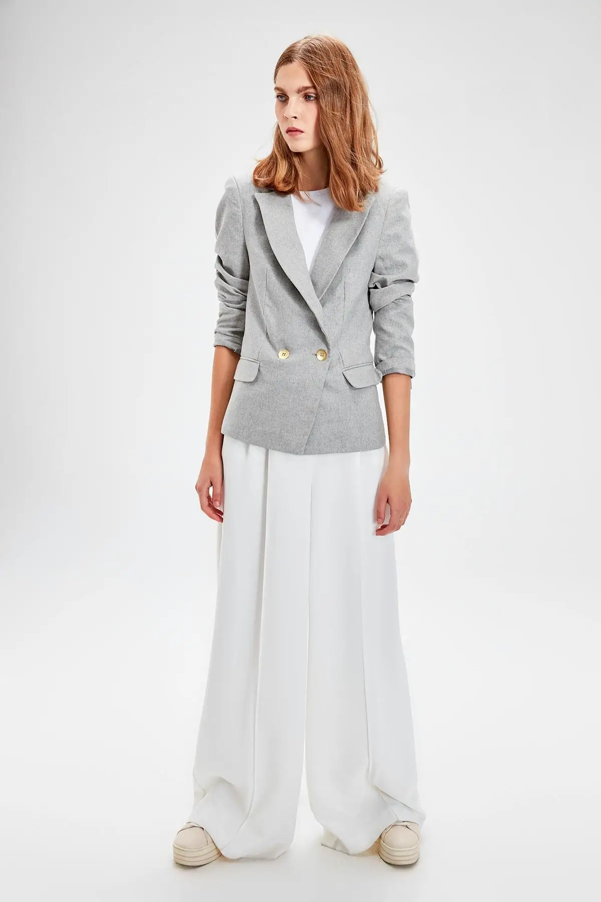 

Trendyol Gray Button Detail Ceket TWOAW20CE0010