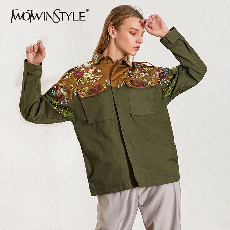 TWOTWINSTYLE Лоскутная Женская куртка с блестками воротник лацканами длинный рукав