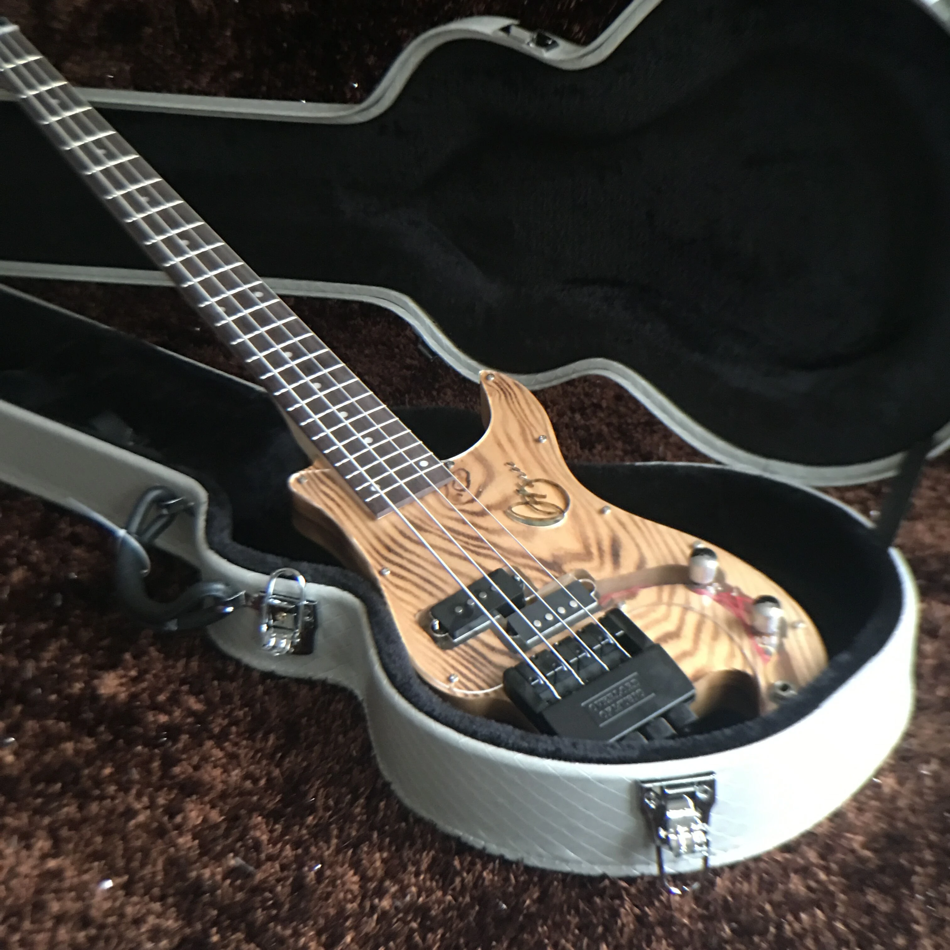 Musoo Brand Electric Travel Bass Headless Bass Guitar AliExpress