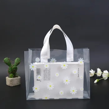 

50pcs Little Daisy Plastic Gift Bags Candy Packaging Storage Shopping Bag With Handle Christmas Wedding Party Transparent Bag