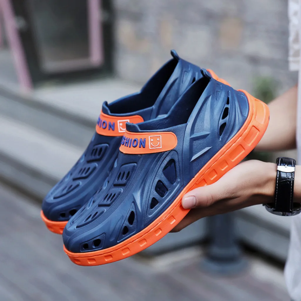 Летние мужские пляжные сандалии на плоской подошве; Вьетнамки; дышащая обувь с перфорацией; Тапочки