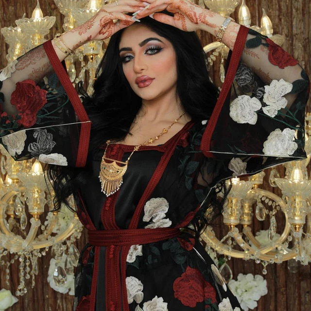 AB035 Dress Combination Abaya Woman Black Flower Embroidery Lace Muslim 2 Piece Set Female Jalabiya Arabic Kaftan With Inner 1
