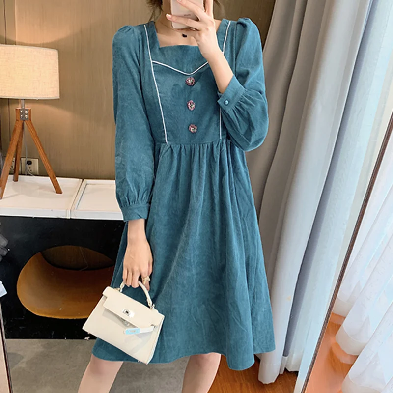 

Fashionable retro ladies warm dress women 2020 autumn and winter new design temperament high waist slim square collar dress