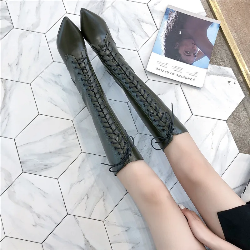 Bootee/Женская обувь года; женские ботинки; Роскошные зимние дизайнерские ботинки на шнуровке; пикантные женские ботфорты на высоком каблуке; модная пикантная обувь в стиле рок