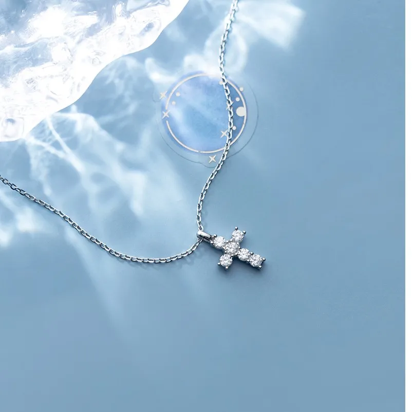 

Fashion 100% 925 Sterling Silver Small Cross Pendant with Shiny Cubic Zircon Stone Statement Link Chain Necklace for Women Girls