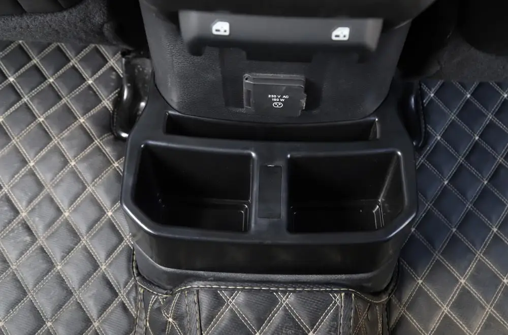 Автомобильный внутренний держатель для заднего слива воды для Jeep Wrangler JL Gladiator JT держатели для телефонов черные автомобильные аксессуары