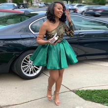 Стильные линии Охотник кружевные платья для возвращения домой одно плечо с длинным рукавом Короткое платье на выпускной Дешевое Плиссированное атласное коктейльное платье