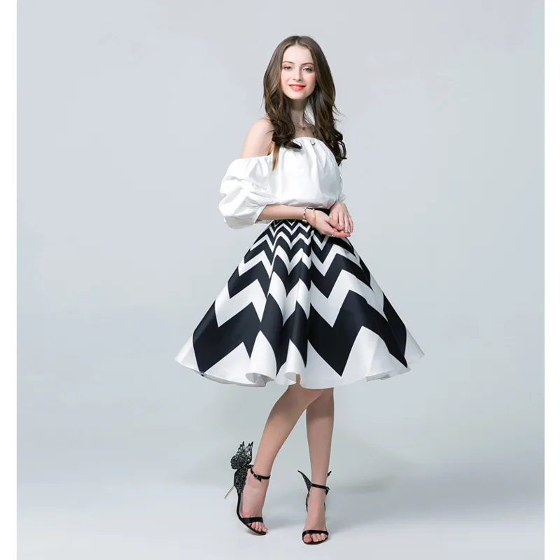 

Summer Autumn Women Elegant Skirt Female Fashion A-line Skirt Lady High-waisted Vintage Striped Luxury Skirt For Daily Wear