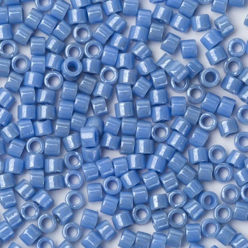 Taidian Miyuki Delica Seed Bead 11/0 для франкоязычных стран непрозрачные белые DB200 1,6x1,3 мм около 3 граммов 600 штук - Цвет: miyuki-DB266