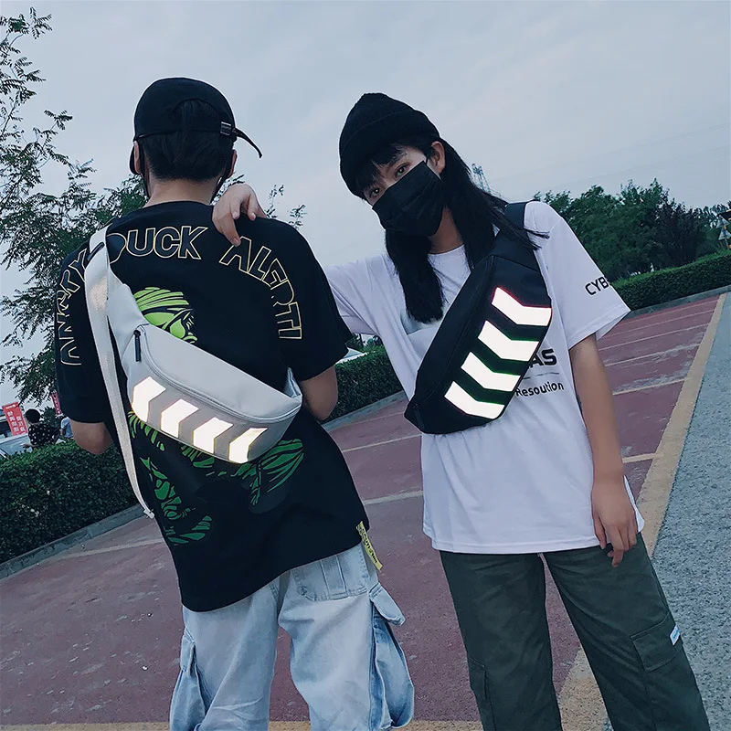 

Online Celebrity Little Couple Women's 2019 Summer Cool Korean-style Men And Women Bag New Style Reflective Chest Bag Chest Pack
