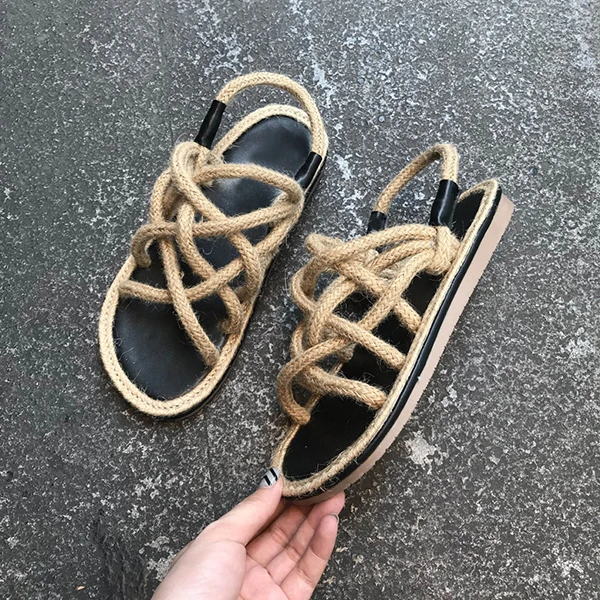 8863157477_1321917360