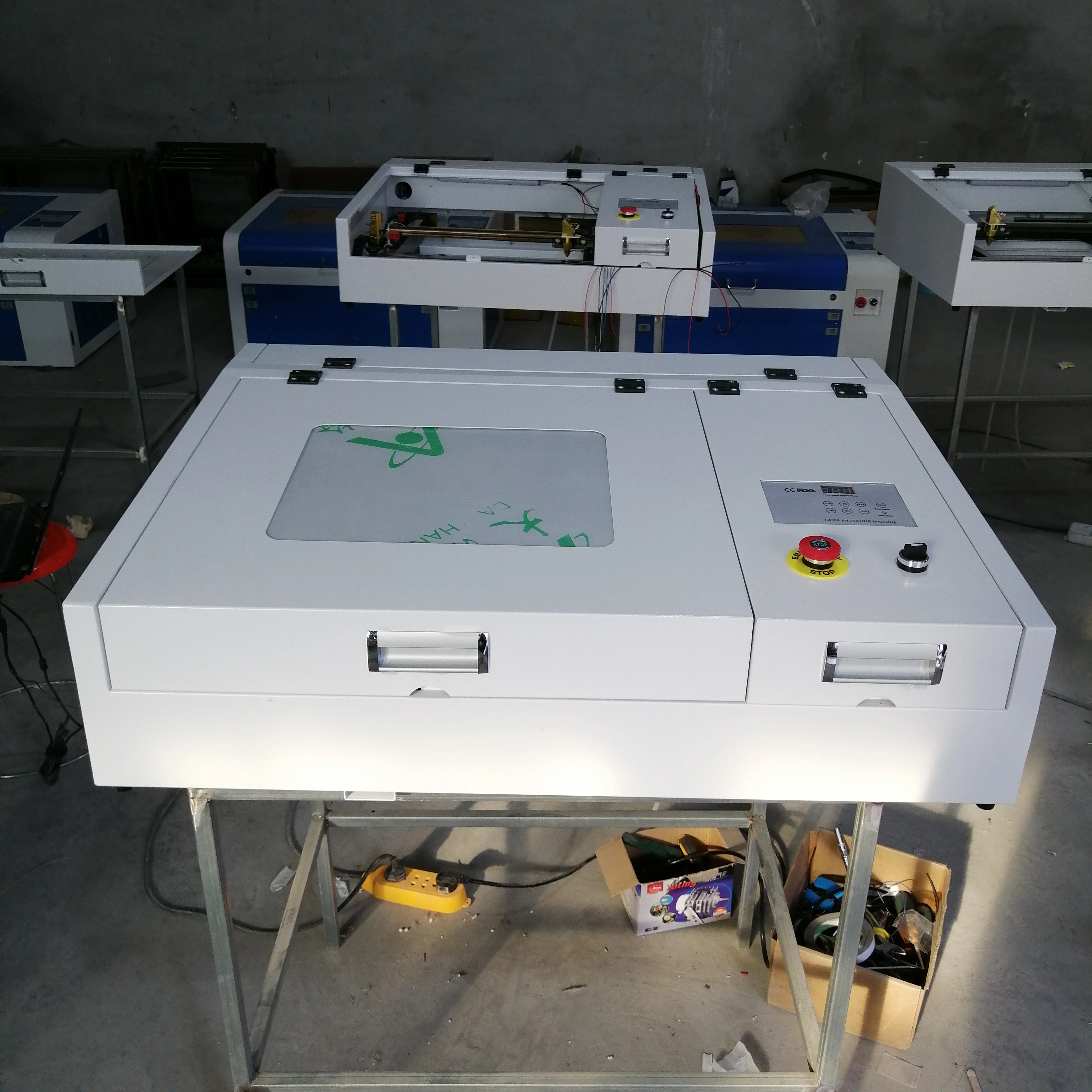 

50W laser tube 4040 laser machine with 400*400mm working table and have good price