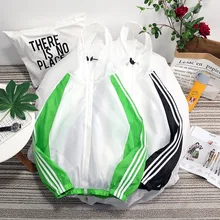 Стиль, тренд, Мужская разноцветная полосатая Солнцезащитная одежда, модная уличная защита от ультрафиолета, Мужская штормовка