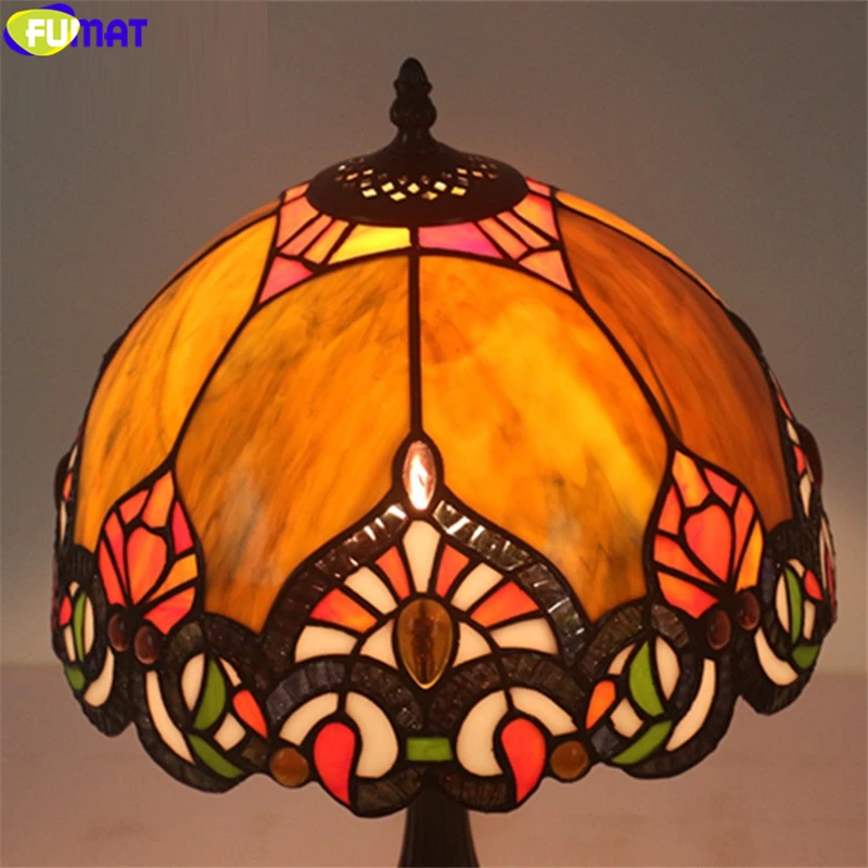 FUMAT Tiffany Style Desk Lamp Stained Glass Chili Gemstone Table Light Orang Color Lampshade Alloy Frame Base Handcraft Home Decro Lamps