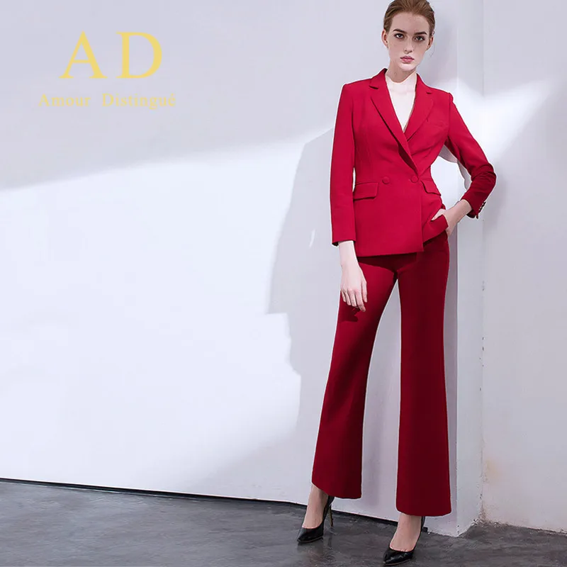 Рисунок 5 - Женский офисный костюм