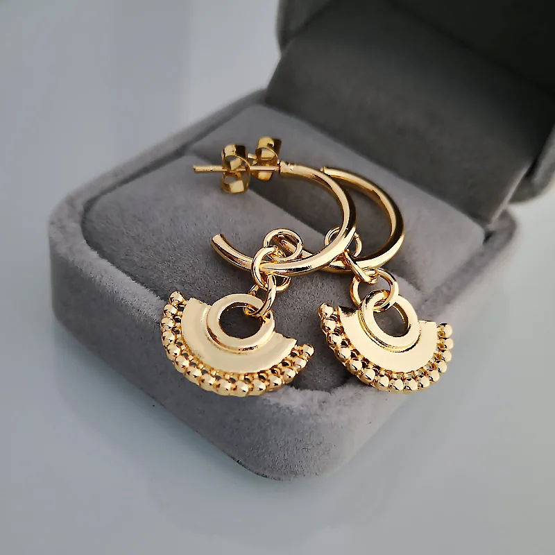 12893495469_731362266