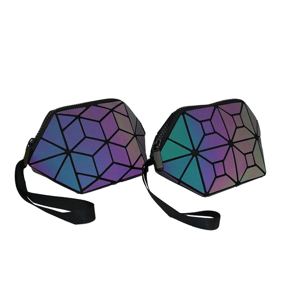 

New Style Laser Fish Scales Symphony Dumplings Cosmetic Bag Night Light Color Changing Colorful Mini Small Large Capacity Handba