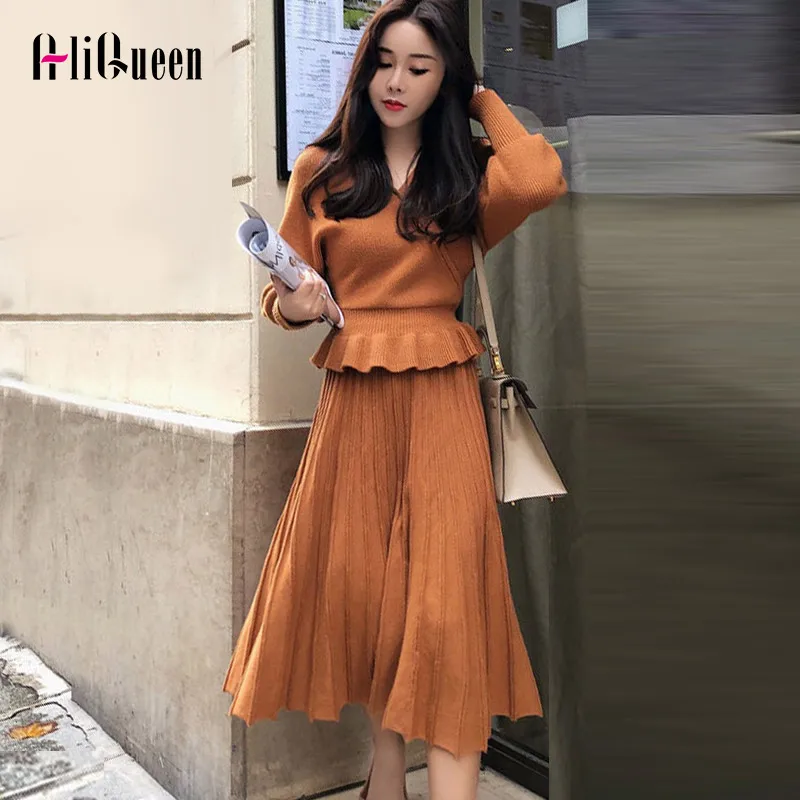 

2019 New Arrival Winter Runway Ruffled Sexy V-neck Women Sweater Two Piece Set + Elastic Waist Pleated Skirt Korean Matching Set