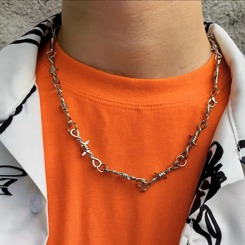  Unisex Gothic Barbed Wire Necklace - 20inches Black Gothic  Jewelry Barbed Wire Thorns Choker Chain Necklaces Punk Accessories Gifts  for Women Men: Clothing, Shoes & Jewelry