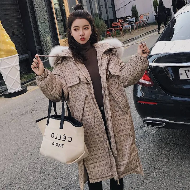 

Photo Shoot CHIC Elegant Shallow Plaid Slit Mid-length down Coat Hooded Model Large Fur Collar Ol Cotton Overcoat Women's