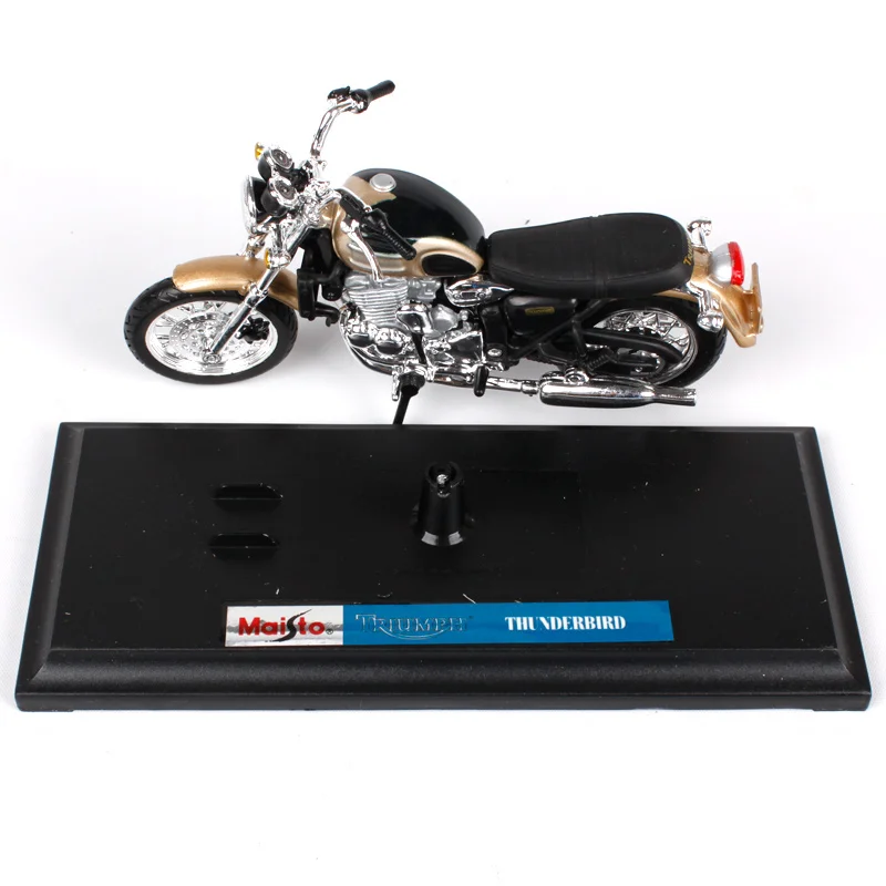 TRIUMPH THUNDERBIRD Welly 1:18 Scale Die-Cast Collection Toy Motorcycle Model #1 